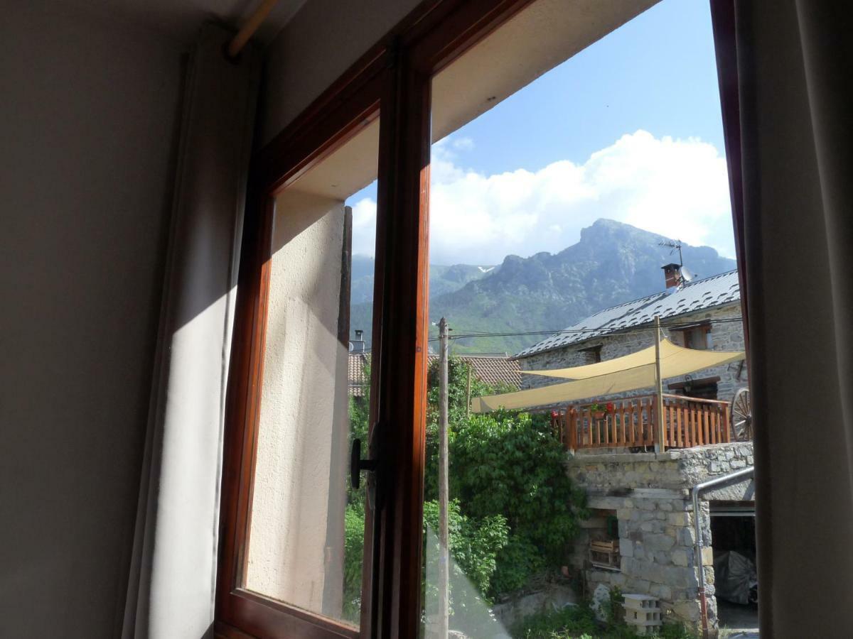 Chalet Le Bois Noir Valdeblore Extérieur photo